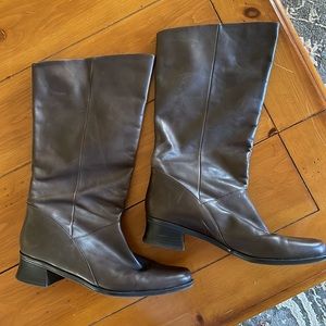 Leather Boots Chocolate Brown size 8M EUC